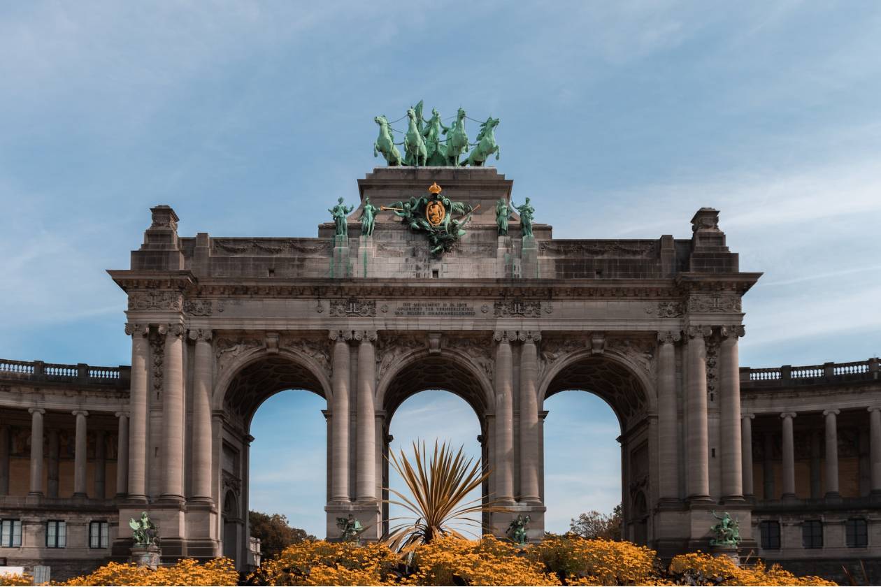 Job market in LU and BE