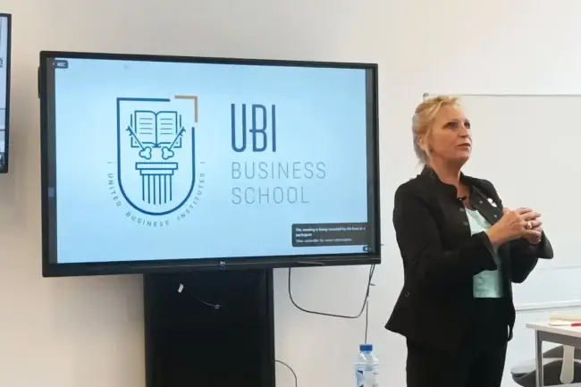 MBA opener 2023 650x433 1